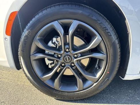 New 2026 Chrysler Pacifica Select FWD image 17