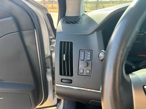 Used 2006 Cadillac STS V image 13