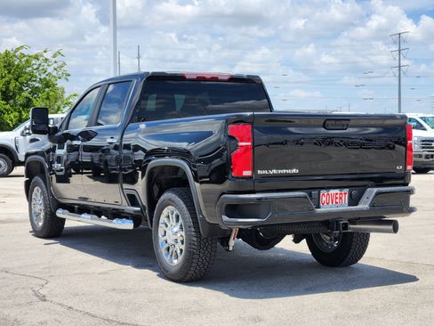 New 2026 Chevrolet Silverado 2500 LT w/ Z71 Chrome Sport Edition AWD/4WD image 5