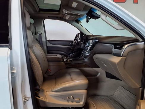 Used 2019 Chevrolet Tahoe LT AWD/4WD image 13