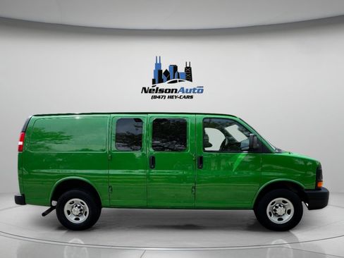 Used 2016 Chevrolet Express 2500 RWD image 3