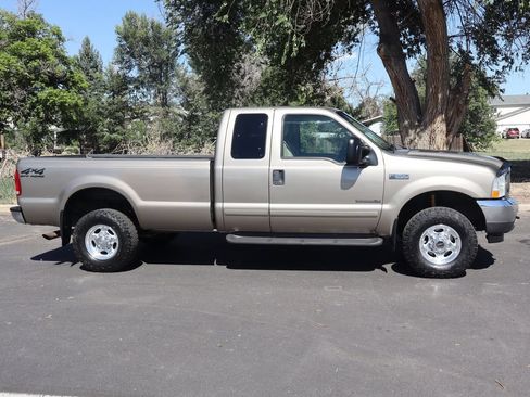 Used 2002 Ford F250 XL AWD/4WD image 3