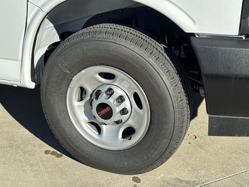 New 2025 GMC Savana 2500 w/ Driver Convenience Package image 6