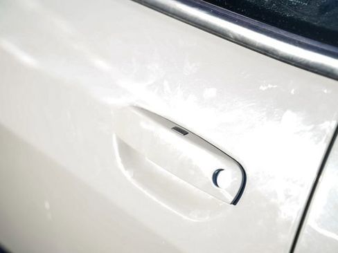 Used 2023 Dodge Challenger R/T w/ Plus Package image 7