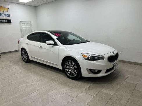Used 2016 Kia Cadenza Premium image 18