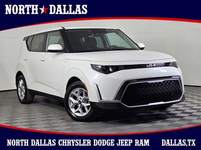 Used 2025 Kia Soul LX w/ LX Technology Package