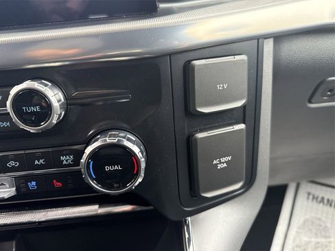 New 2025 Ford F150 Lariat w/ Equipment Group 501A Mid image 35