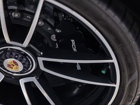 Used 2021 Porsche 911 Turbo S image 25