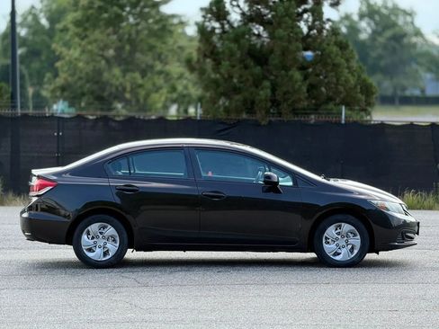 Used 2013 Honda Civic LX image 7