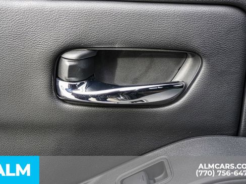 Used 2025 Nissan Frontier PRO-4X w/ Pro Convenience Package image 57