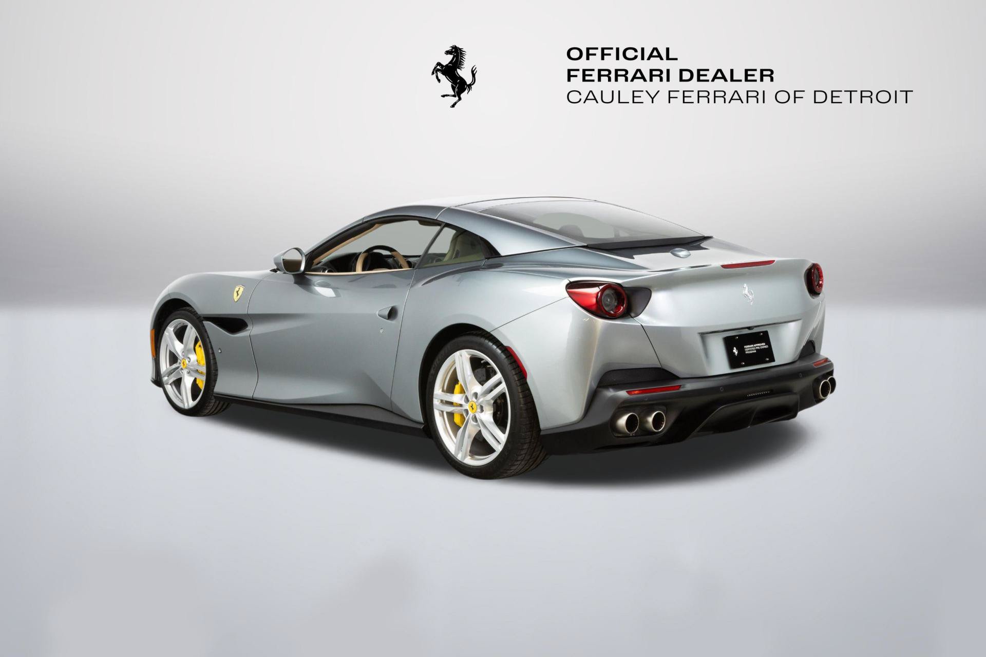 Certified 2019 Ferrari Portofino RWD image 14