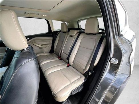 Used 2019 Ford Escape Titanium FWD image 28