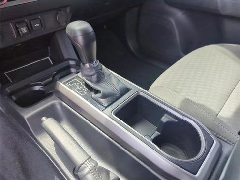 Used 2023 Toyota Tacoma SR5 RWD image 17