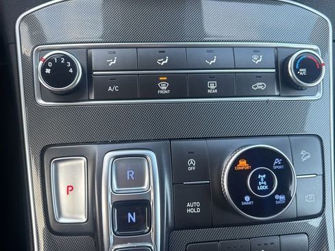 Used 2022 Hyundai Santa Fe SEL image 16