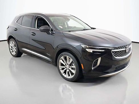 Used 2023 Buick Envision Avenir image 42
