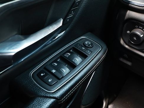 Used 2024 RAM 1500 Laramie RWD image 22