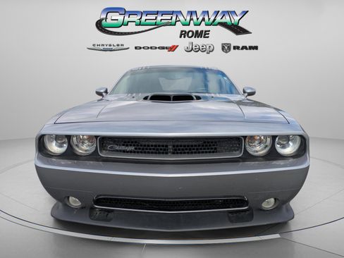 Used 2014 Dodge Challenger R/T image 3