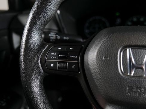Used 2024 Honda CR-V LX image 19