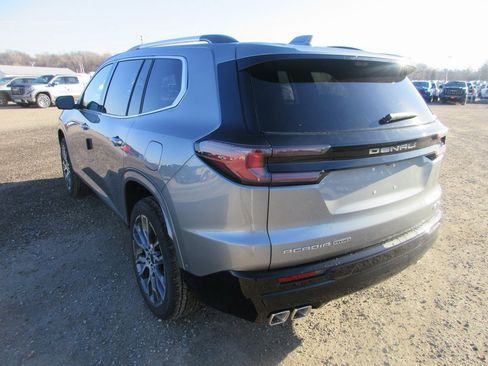 New 2026 GMC Acadia Denali Ultimate image 8