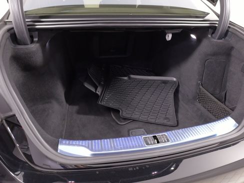 Used 2022 Mercedes-Benz S 500 4MATIC w/ AMG Line Package image 57