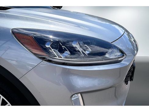Used 2022 Ford Escape SEL FWD image 31