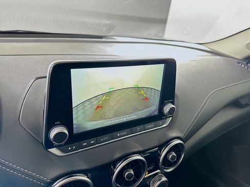 Used 2024 Nissan Sentra SV image 21