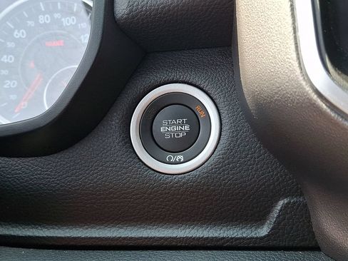 Used 2025 RAM 1500 Big Horn AWD/4WD image 25