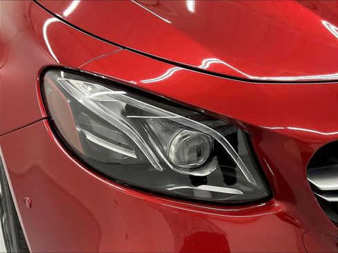 Used 2019 Mercedes-Benz E 63 AMG S image 37