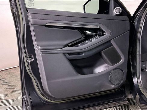 Used 2023 Land Rover Range Rover Evoque HST image 22