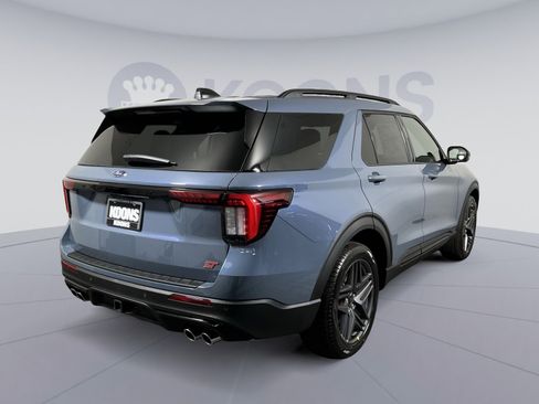 New 2026 Ford Explorer ST w/ Sun And Sound Package image 7