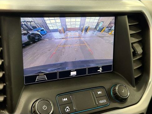 Used 2020 GMC Acadia SLT w/ Trailering Package image 14