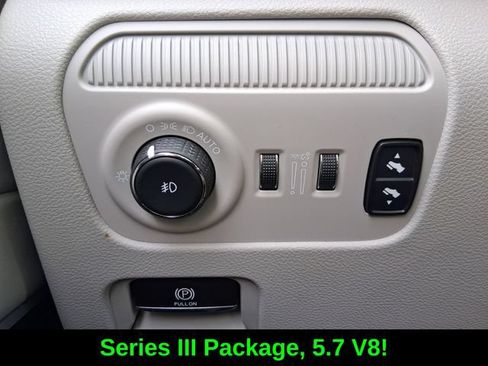 Used 2022 Jeep Wagoneer Series III w/ Convenience Group I RWD image 21