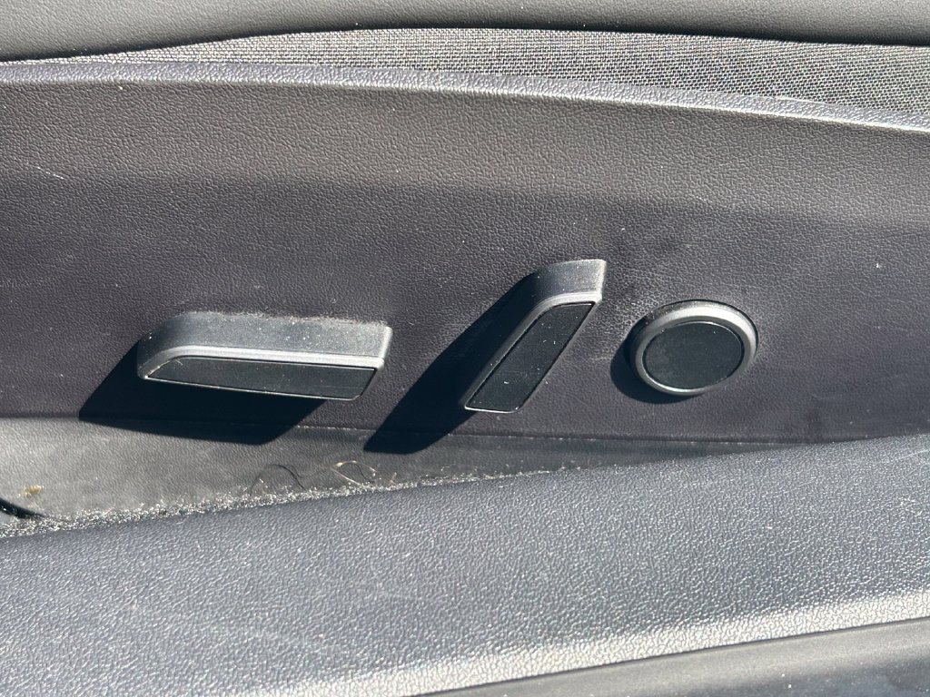 Used 2021 Tesla Model 3 Long Range AWD/4WD image 19