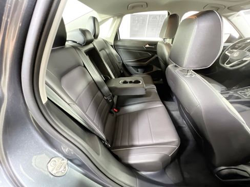 Used 2023 Volkswagen Jetta SE image 26