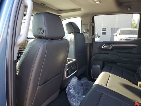 New 2026 GMC Sierra 1500 Denali w/ Denali Reserve Package image 11