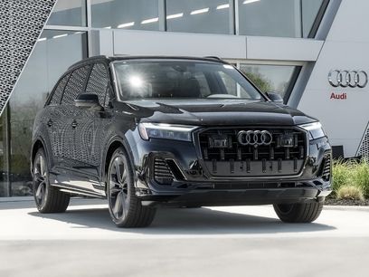New 2025 Audi Q7 3.0T Premium Plus