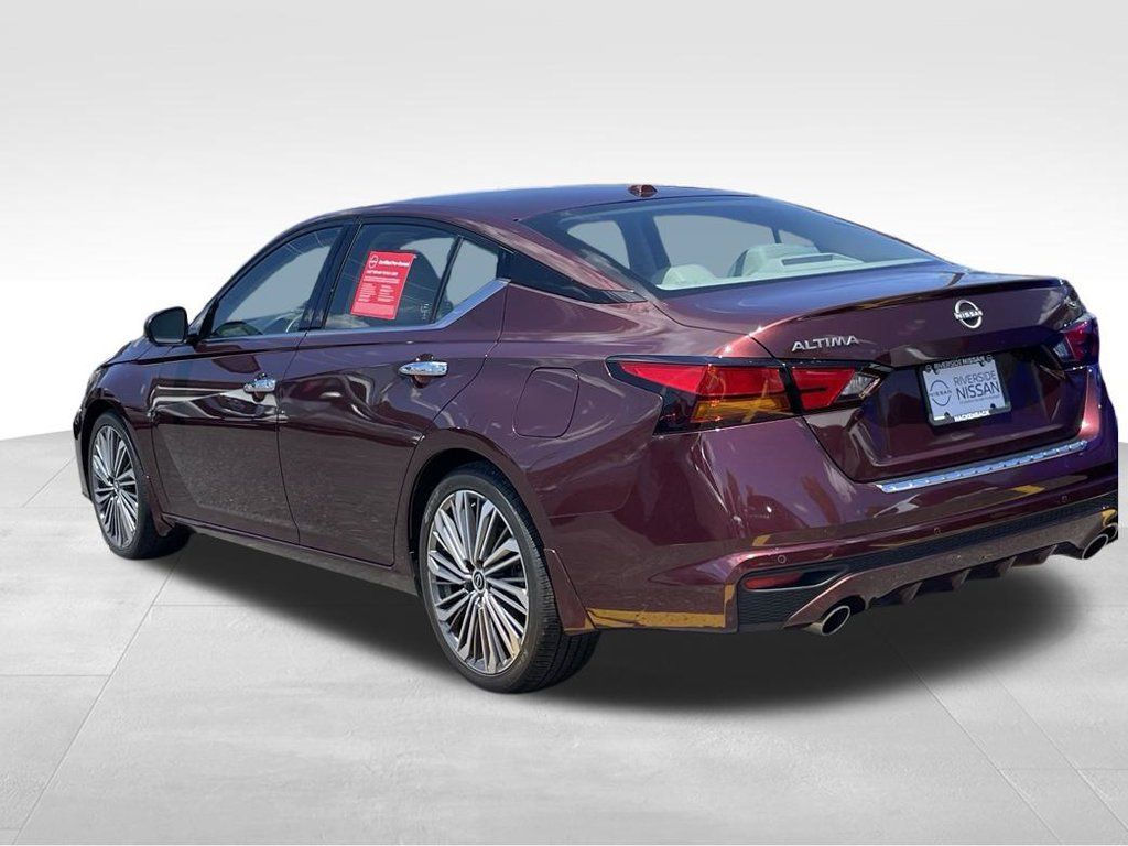 Certified 2023 Nissan Altima 2.5 SL FWD image 5