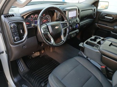 Used 2019 Chevrolet Silverado 1500 LT w/ Texas Edition image 10