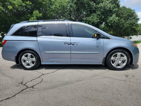 Used 2013 Honda Odyssey Touring image 6