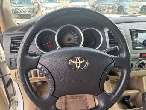 Used 2009 Toyota Tacoma PreRunner image 20