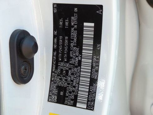 Used 2016 Toyota Highlander Limited image 32