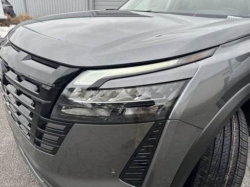 New 2026 Nissan Pathfinder SL image 31