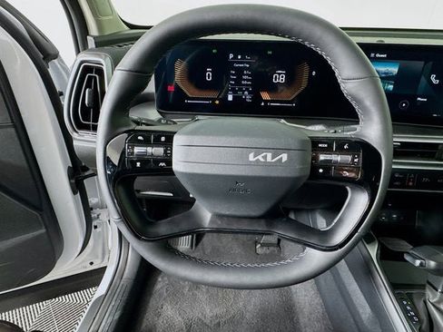New 2026 Kia Sorento S image 11