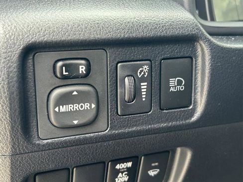 Certified 2022 Toyota 4Runner TRD Off-Road image 27