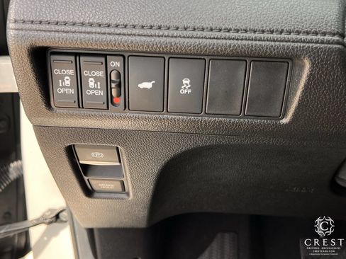Used 2025 Honda Odyssey Sport-L image 21