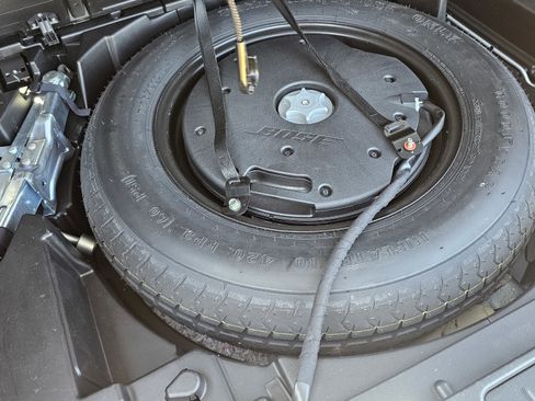 Used 2017 INFINITI QX70 2WD w/ Premium Package image 20