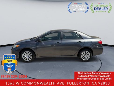 Used 2012 Toyota Corolla LE FWD image 4