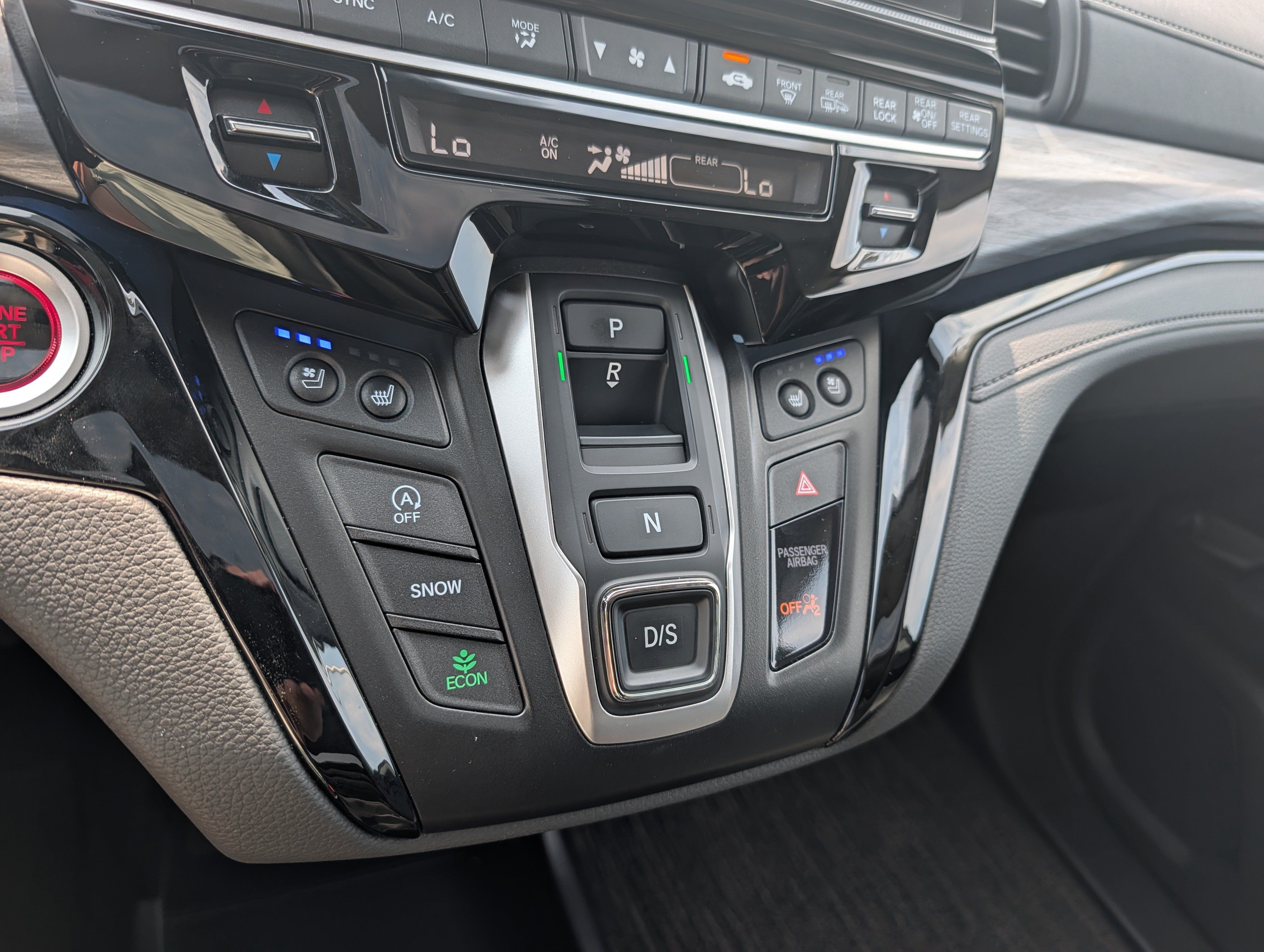 Used 2026 Honda Odyssey Elite image 32