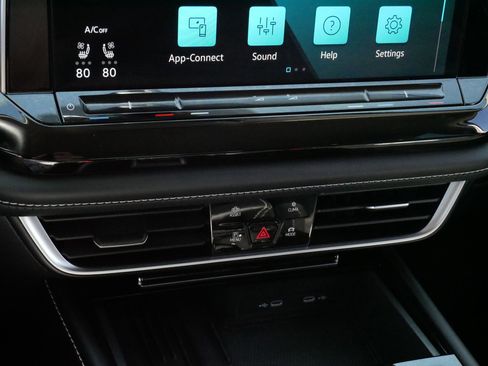 Certified 2026 Volkswagen Atlas SE AWD/4WD image 23