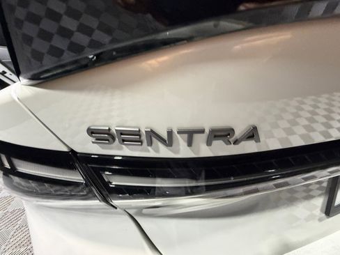 New 2026 Nissan Sentra SR FWD image 24